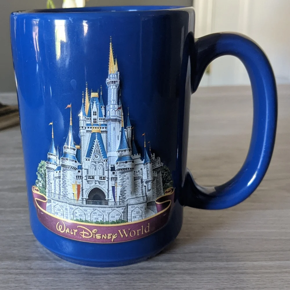 Walt Disney World Mug w/ Cinderella's Castle